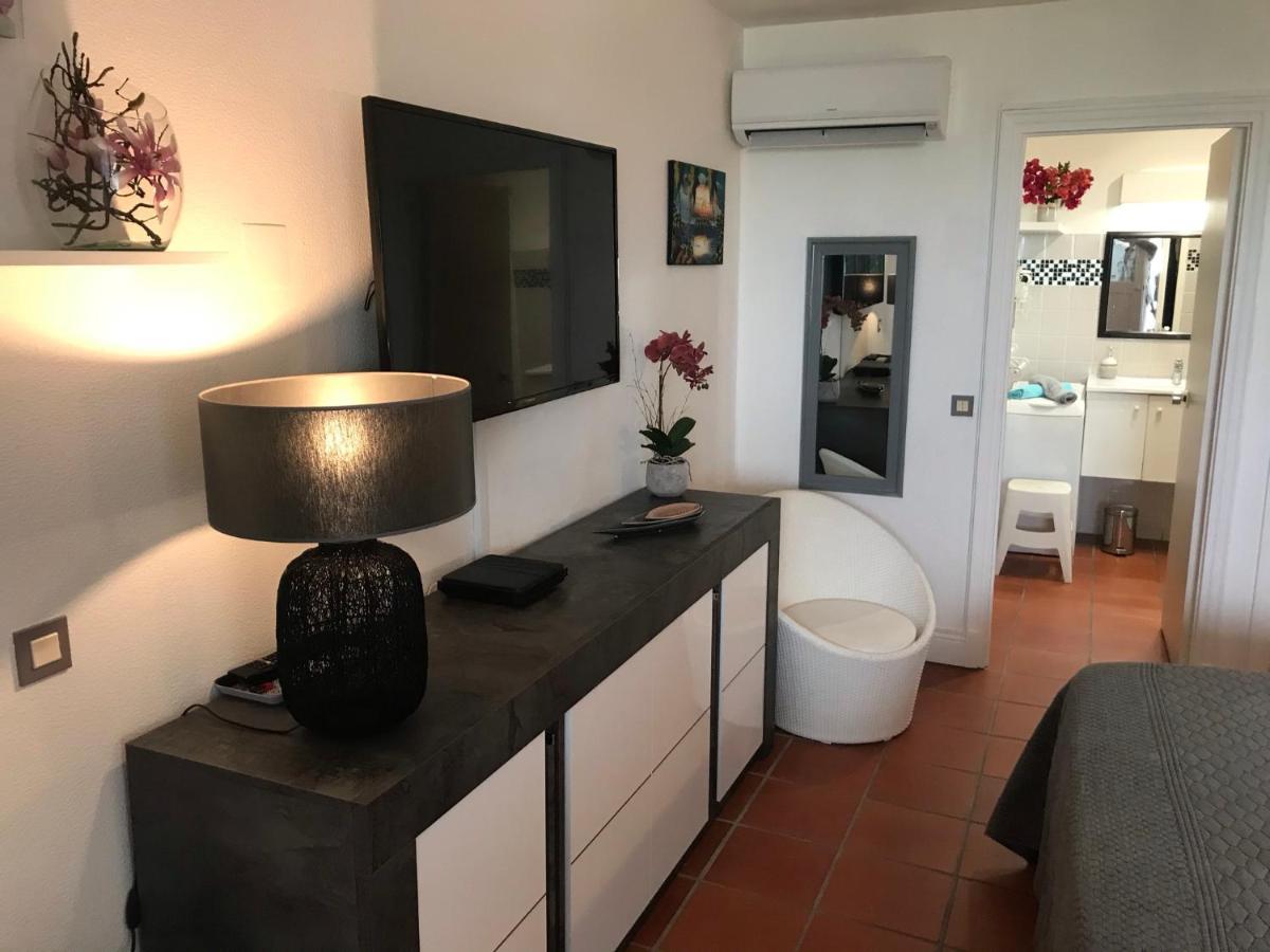 Studio Mojito Vue Mer,Piscine Avec Cuve Eau Et Acces Plage Et Piscine Anse Des Rochers Saint-Francois  Exterior foto